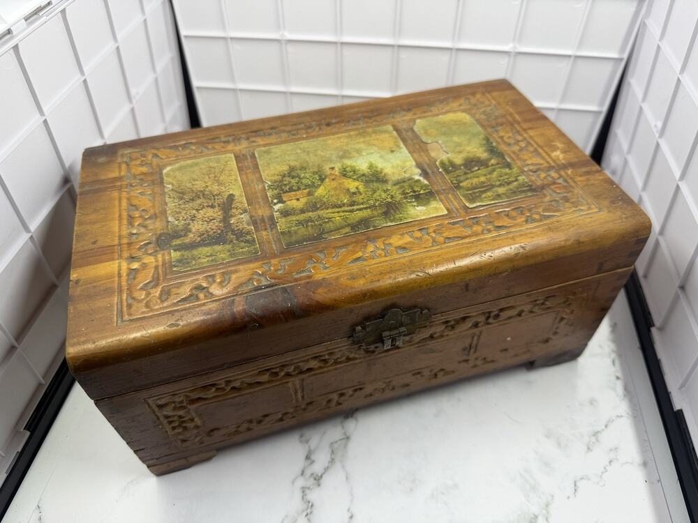 Vintage 1940s Carved Cedar Wooden Jewelry Box Keepsake Chest Mirror Landscape